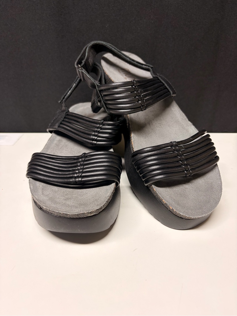 Munro Alessia Slingback Platform Sandals